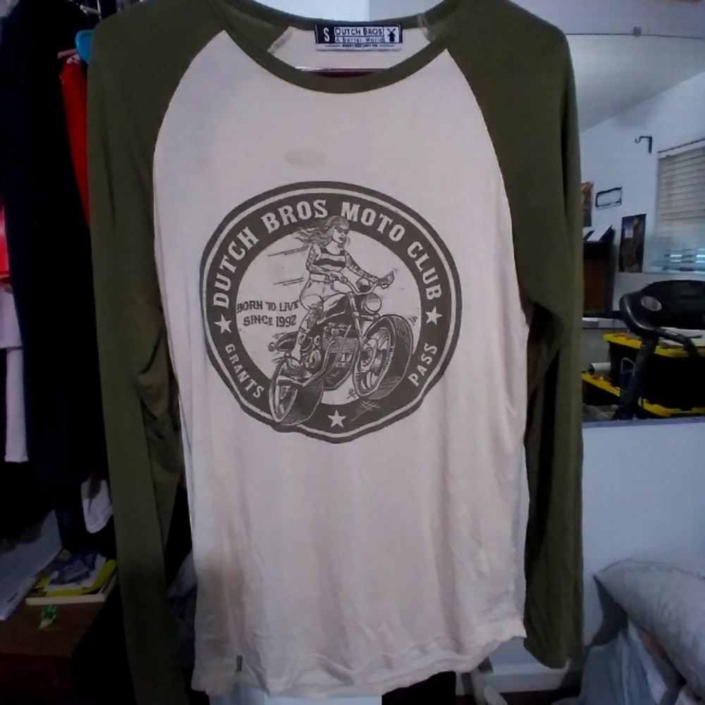 Exclusive Dutch Bros Motercycle Baseball Tee: army green and white, S